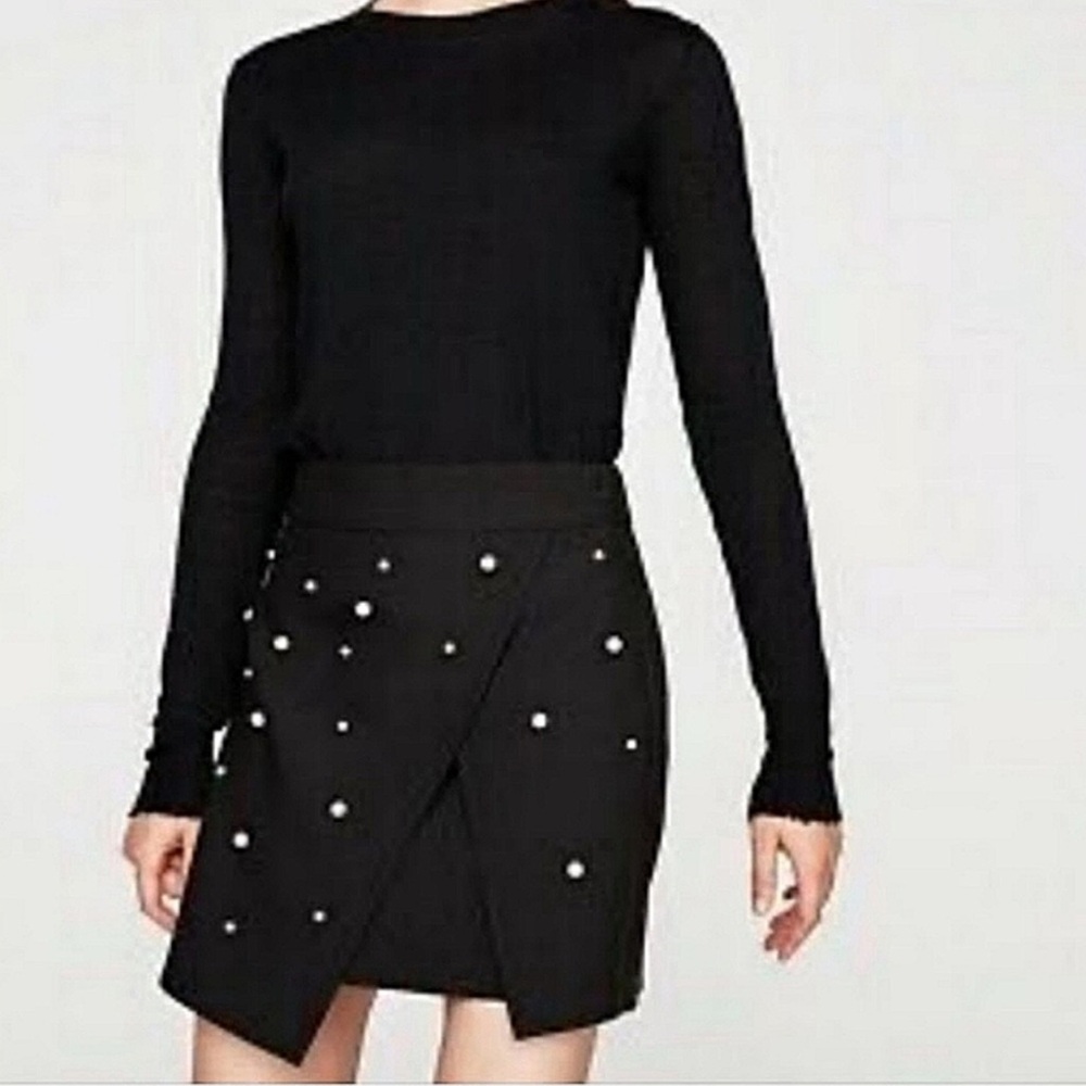 Zara Black mini Skirt with Pearl Embellishments size S